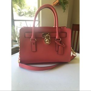 Micheal Kors Hamilton Purse